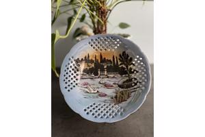 Antiek Victoria China Czechoslovakia bord