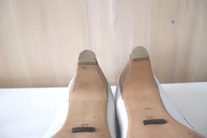 Elegante gebroken wit / blauwe leren pump merk Mexx