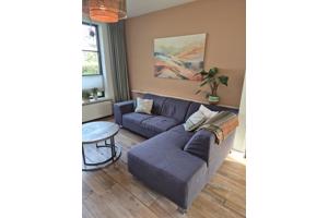 Lounge bank