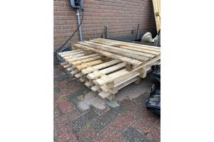 Pallets / brandhout