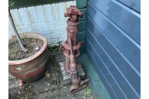 Titan Stijl of Stempel en afbouwhamer.