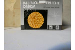 KERST bloemenbal electrisch verlicht (intratuin
