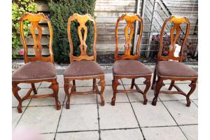 Mooie ronde tafel met 4 stoelen  zijn in perfecte staat