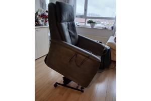 Sta-op stoel (Relaxfauteuil) HELEEN. 10 maanden gebruikt