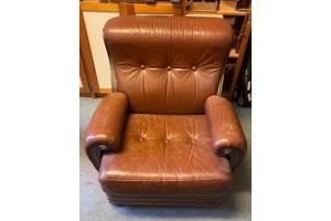 Bruin leren fauteuil / stoel