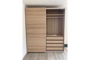 Kledingkast Ikea Pax, 2 deuren, in perfecte staat.