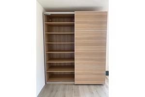 Kledingkast Ikea Pax, 2 deuren, in perfecte staat.