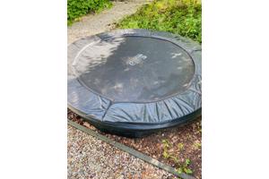 Ronde trampoline, merk Salta, niet beschadigd