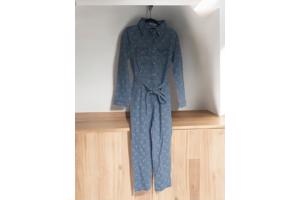 White Icy spijker jumpsuit maantjes blauw M