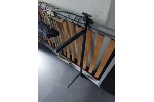 2x Flexa Whitewash bed 90x200cm met 2 laden en elek. lattenbodem