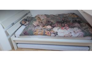 2 persoons bed 160 x 200 incl. Lattenbodems en matras