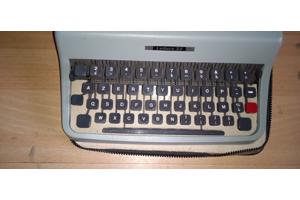 Olivetti - Lvrea Lettera 32 groen - 1966 met originele waarb