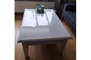 Salontafel van oorsprong oud grenen