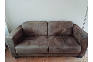 2,5 zits Bank en fauteuil gratis af te halen