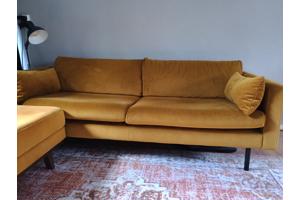 3 zitsbank met hocker okergele stof