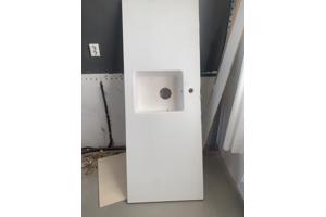 Keukenblad wit 168Cm met kraan