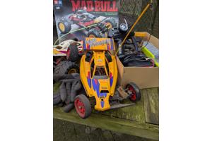 2 radio grafische autos