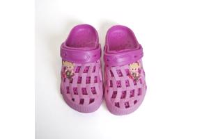 Crocs slipper schoen verticaal pink fuchsia met meisje 31