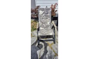 Tuinset, 3 verstelbare stoelen, 3 kussens en tafel 160x90