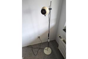 Bollamp aan standaard