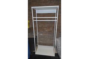 Witte open garderobe kast