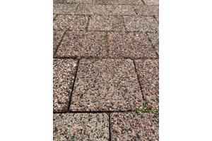 Sierbestrating, gratis af te halen