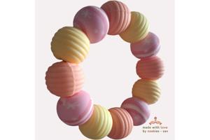 Noekies Handgemaakte Bijtring roze oranje geel - Nieuw!