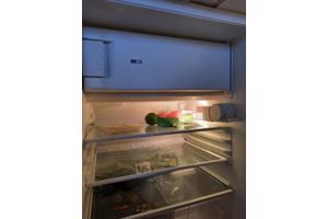 Tafelmodel koelkast met vriezer