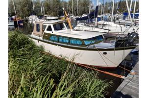 Prachtige Super Favorite 850 OK (Brasemermeerkruiser)