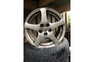 Volvo V50 en V70 wintervelgen 17 inch + 8 andere velgen