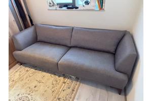 Prima bank, wie is eerst? (Whatsapp text only)