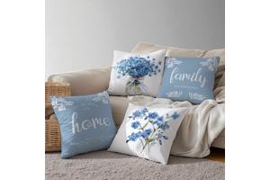 Set van 4 kussenhoezen lichtblauwe flowers met tekst 45x45cm