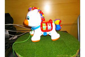 Clementoni zingende pony 1