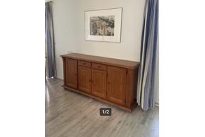 Massief houten dressoir / kast