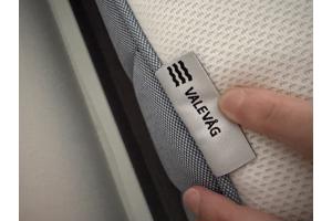 Ikea VALEVÅG matras 180x200 middelhard