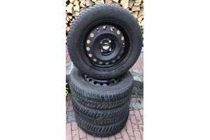 Winterbanden set op KIA velg 185 / 65 / R15 88T