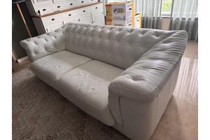 Witte leer bank