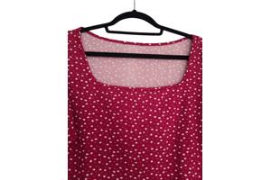 Stretchy rood shirt hartjes S