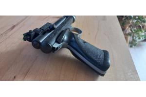 Crosman 2240 custom in .22