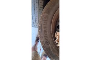 Set van 4 winterbanden op stalen velg 205/55 R16