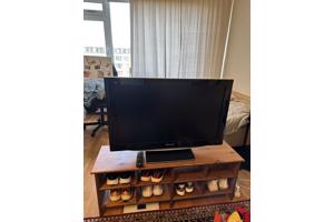 panasonic LCD TV