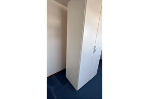 Witte grote hang/leg kledingkast