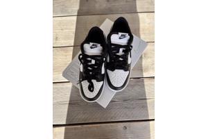 Nike Dunk Low te koop!! Maat 39