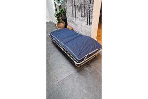 Licht opklapbed