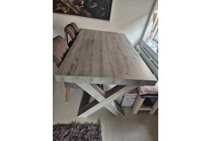 Eettafel grijs eiken