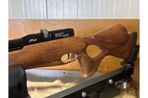 Jhkan Noblellis Walnut .35 / 9mm PCP