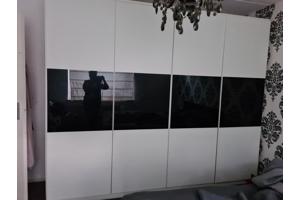 Kleiding kast wie kan ik blij maken