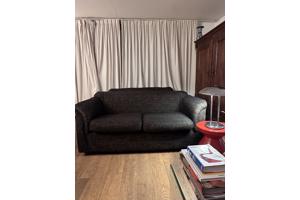 2 Comfortabele Tweepersoons Banken - Nette Staat