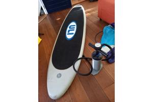 Opblaasbare surfplank