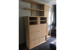 Ruime Tv kast, ahorn